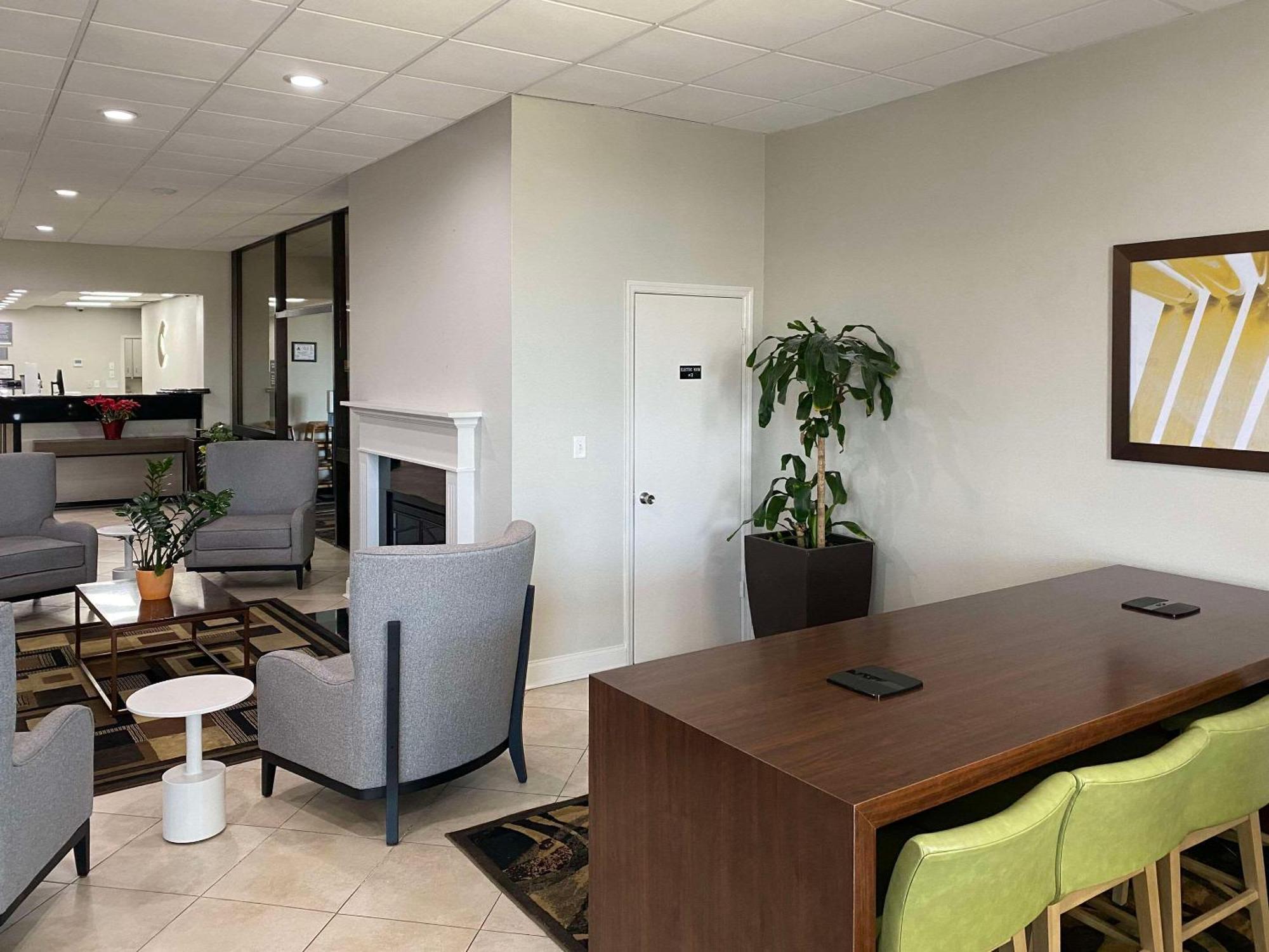 Mainstay Suites Conover-Hickory Εξωτερικό φωτογραφία